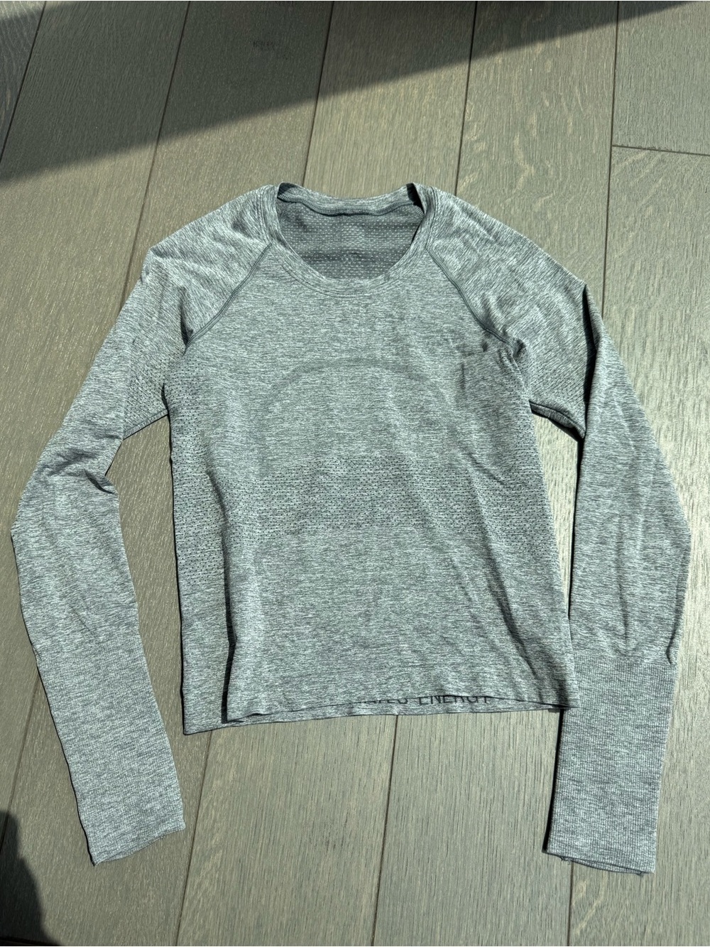Lululemon Swiftly Tech Long-Sleeve Shirt Waist Length (Size 4)